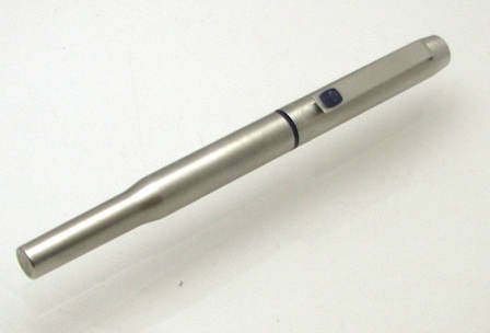 Photo of a Parker 25 fountain pen